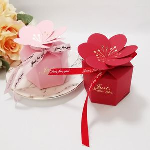 Opakowanie na prezenty 50/100 pC Flower Box Prezenty ślubne dla gości Baby Shower Candy Chocolate Packaging Bag Boite Cadeaux