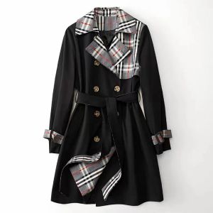 23FW Designer Moda Manomotas Trenchas Casas Européia e Americana Estilo de Verificação de Luxo Fake Fake Two Loose Woman Midn Length Trench Casats