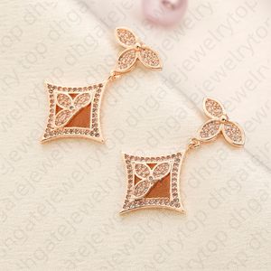 الحب clover gold pearl stud arocrings womnens dangle arocring