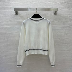 Kvinnors stickor Tees Small Fragrance Fashion Crew Neck Single Breasted Knitwear Cardigan Women 2023 230810