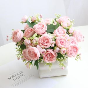 Dekorative Blumen 10pcs 30 cm Rose Rosa Künstliche Blumenstrauß 5 Big Head und 4 Knospen falsch für Home Wedding Decoration Indoor