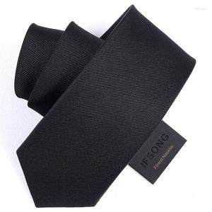 蝶ネクタイ高品質の2023デザイナーブランドファッションビジネス7cm男性用シルクブラックネクタイワークフォーマルギフトボックス