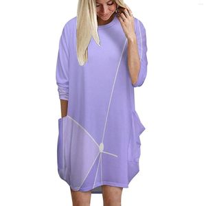 Casual Dresses Purple Wall 2.0 Långärmad klänning för kvinnor Pocket Pullover Fashion WDW World Instagram Graphic 90s