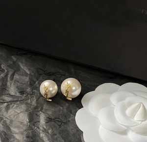 Earrings Designer for Women Ear Stud Luxury 18K Gold Plated Pearl Earring Brand Letter Jewelry Fashion Accessory Lady Girl Wedding Party Jewellery Gift