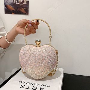 Torby wieczorowe kształt serca torebka dziewczyny różowa torebka ślubna kobieta wieczorne torby ręczne w torbie długi łańcuchowe torby w kształcie serca 230811