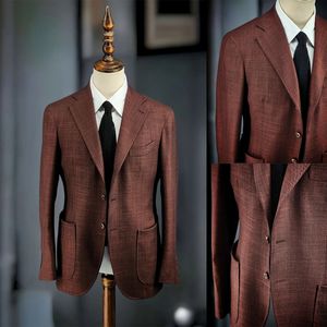 Blazer classici mascheri da uomo Blazer smoking giacca da bavaglio dentellata per spiccio d'affari maschile indossa solo cappotto personalizzato.