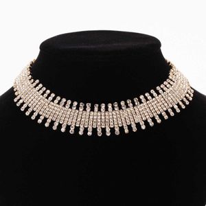 Pendant Necklaces Fashion Sexy Shiny Women's Necklace Rhinestone Long Chain Necklace Tassel Neckchain N303 J230811