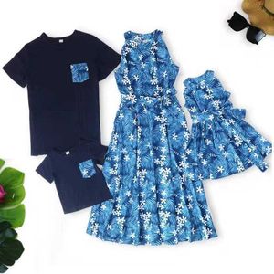 Roupas combinando para a família Verão Roupas combinando para a família Flor Mãe Filha Vestidos de manga curta Pai Filho Camisetas sem mangas Roupas para mamãe e eu