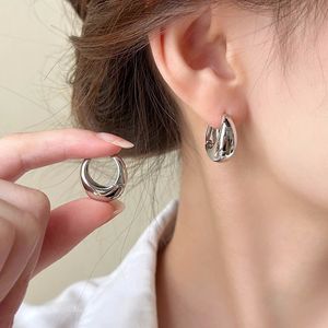 Gold Stud Bolder Ohrring Designer Ohrring -Bolzenbuchstaben Ohrringe Kreis Einfacher hochwertiger Kabel -Hoop -Ohrring -Charmring Ohrring -Anhänger Dangle Ohrring