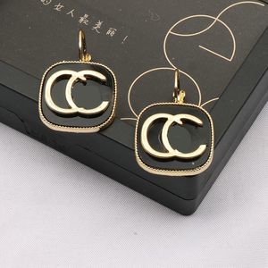 Orecchini in oro in oro 18K di lusso Lettere designer G Brand Gioielli di marca geometrica Donne Accessori per le feste Regalo per matrimoni