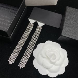 290209 Frauen Ohrring Herren Geschenke Designer Schmuck Luxusbrief mit Kasten Strass Ohrringen Glod Farbe Design ein Paar Ohrringe Ohrhänger tragen 290210 290210