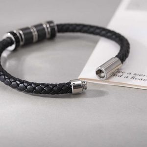 Designer Rovski luxury top jewelry accessories element trembling black leather rope simple lovers Bracelet female magnetic button transfer Beads gift bracelet