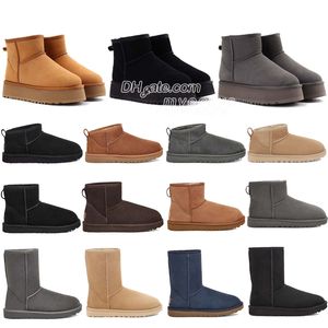 Designer Women Uggly in pelle Stivali da neve Braccia comoda Australia Bootie in pelle scamosciata in pelle di pecora corta mini fiocco kaki nero rosa blu scuro sneaker uggity all'aperto