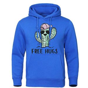 Free Hug From Spiny Cactus Printing Hoodies Mens Vintage Pocket Sweatshirt Warm Loose Tops Personality Fleece Hoodie For Men HKD230725