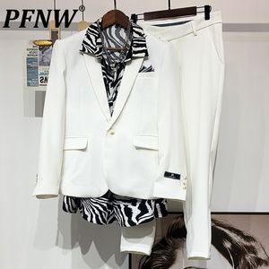 Erkeklerin izleri pfnw Erkekler Bahar Sonbahar Niş Tasarım Trendi Korece Versiyon Korece Versiyon Slim Fashion Sinu Moda Sıradan Yakışıklı Takımlar Set 28A3692 230812