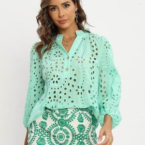 Kvinnors blusar Kvinnor Lace Blouse Eyele Brodery Hollow Out Shirt Summer 2023 Kläder Ruffled Collar Female Pullover Top Blusa