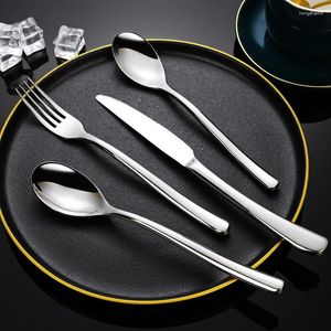 Zestawy naczyń stołowych 6PCS Luksusowe Western Stael Stal stolika Western 201 Kitchen Dinner Desser Desser Tea Steak Knifes Floatware łyżwa spłaty