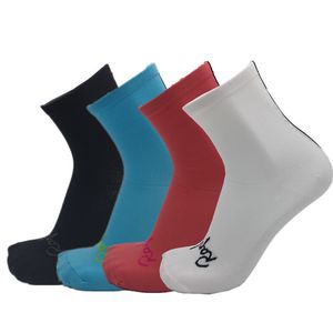 Sports Socks de alta qualidade Marca profissional Ciclismo Sport Socks Protect Feet Wicking Cycling Bicycles 230811
