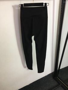 Kvinnornas leggings vår och sommar hög midja maglyft höft fitness byxor bantning med tight yoga