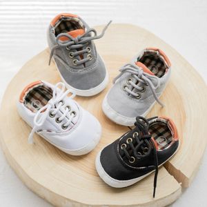 First Walkers Baby Canvas Sneakers Unisex Shoes Anti-slip Soft Borns Classic Lace-up Leisure Sport Infant Crib Boy