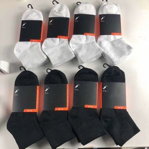 Mens Socks Women Quality All-match Classic short sock Letter Breathable Black And White Football Basketball Sock Wholesale Uniform Size
