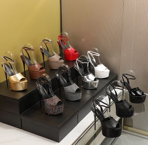 Jodie Platform Sandal Designer Women Diamond Diamond Diamond Piattaforma impermeabile Teli Classic Stipping Sandalo