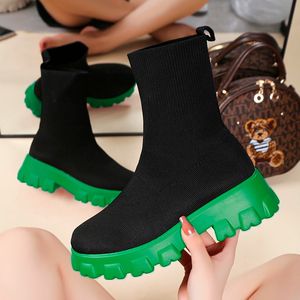 Stiefel Frauen Luxusbrand Herbst/Winter Runde Zehen mit mittleren Überhitzelknitzelungen Elastic Socken Frauen Plus Size Casual Stiefel Wolle Kurzstiefel 230811