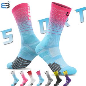 Sports Socks Professional Män Kvinnor Outdoor Betorable Running Cycling Road Bike 230811