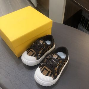 Roma Moda Bebek Spor ayakkabıları Erkekler için Kız Ayakkabı Yüksek Kaliteli Kauçuk Sole Anti-Slip Çocuklar Günlük Düz Ayakkabılar Çocuk Bebek Yürüyüş Ayakkabıları 1-3yrs