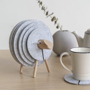 Mesa corredora 12pcs Creative Sheep Shape