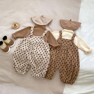 Kläderuppsättningar Fall Baby Set Småbarn Girls Corduroy övergripande basblus Spädbarnspolka Dot Jumpsuit outfit pojke under tröja tvådelar