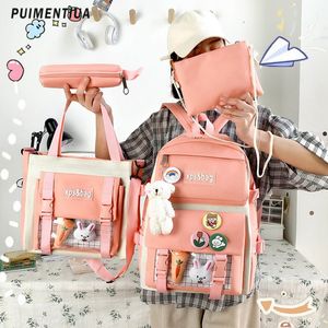 Bolsas escolares 4 PCs Conjunto de mochilas Bolsas de ensino médio Nylon Kawaii Mulheres Backpack Moda Bags Mulher com Pingente de pelúcia fofa 230811