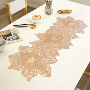 Bordslöpare PVC Table Flagg Lång stil fast färg Bronzing Table Runner Burlap Creative Oregelbundna Flowers Nordic Light Luxury Decoration 230811