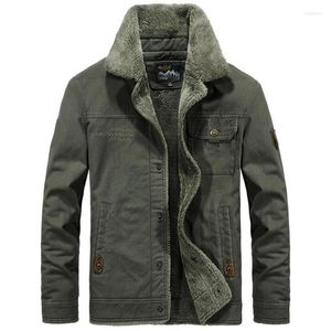 Hunting Jackets Men Bomber Jacket Men's Winter Coat Plus Velvet Thickening Green Middle-aged Casual Short Tooling Loose