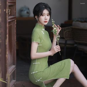 Ubranie etniczne Cheongsam 2023 Kobiety Summer Green Short Sukienka Ulepszona wiosenna wiosenna styl chiński Qipao