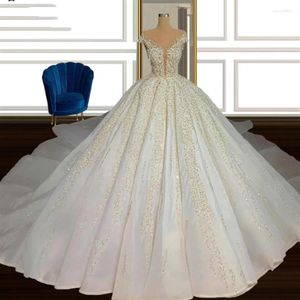 Suknia ślubna luksusowe sukienki z koralikami z pociągiem z brokatu na ramię ładne A-line Dubai Bridal Custom Made205a