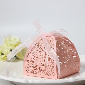 Geschenkverpackung Pink Laser Cut Rose Candy Boxen für Brautduschenheiz für Hochzeitsdekoration für Brautdusche