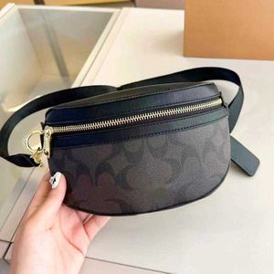 Plånbok män midja förpackningar cooachs bröst bum väska totes lyxiga designer bröstpaket axelpåsar hand crossbody läder kvinnor koppling bälte