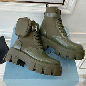 Plataforma de bota de grife homens homens escovados botas de rois top cowskin couro de nylon martin com bolsa removível Black Fashion Lady Outdoor Boot Shoes com caixa no43