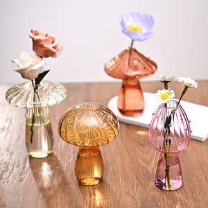 Vases Mushroom Shaped Flower Vase Transparent Glass Vase Plant Hydroponic Aromatherapy Bottle Desktop Decoration Ornament 230812