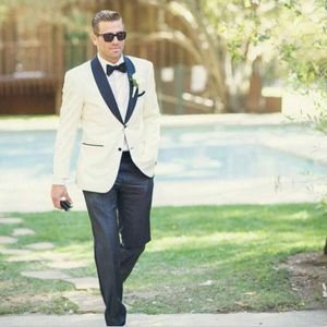 Erkekler Özel Mad Costume Homme Fildişi Blazer Düğünü Erkek Kıyafetleri Mavi Şal Kapan Damat Smokin Klasik Terno Maskulino 2 Piece