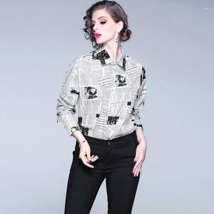 Women's Polos Big Size Blouse Women Loose Type Blusas Mujer De Moda Spaper Print Shirts Femme Turn Down Collar Tunique Sexy Outwear