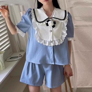 Kvinnors spårdräkter 2023 Summer Short Sleeve Patchwork Lace Shirt Topps och High midjeshorts Suits Two Piece Set Women Fashion Sweet