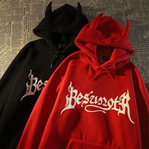 Tasarımcı Erkek Hoodie Essentail Hip Hip Hop Şeytan Kanatları Vintage Men Street Wear Alfabe Hoodie Kaykay Hoodie Yüksek Kaliteli Kazak Sweatshirt Siyah Kırmızı M-3XL