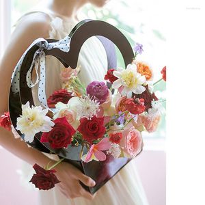 Enrole de presente caixas de flores portáteis com formato de coração manuseio colorido para presentes úteis bolsas bolsas para embalar flores Decoração de festa de casamento