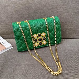 Сумки на плечах зеленые маленькие сумочки для женщин Новые 2023 роскошные бренды цепь бренда для плеча мешков с крестьем Ladies Street Clutch Bolsas femininastylishhandbagsstore