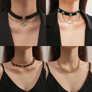 Ketten Gothic Punk Leder Kette Vier verschiedene Arten von Schlüsselbein Halsketten für Frauen türkisfarbene Ornamente Party Schmuck Halskette