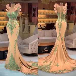 Personalizza abiti da sera 2022 Robe Soiree Femme Gowns Applie Pace Pace APPLICAS ASSTEGGIO FORMALE Occasionali Robe199D