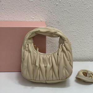 Designer Underarm Handbag Fashion Trend Dinner Bag Mini Purse Luxury Shoulder Bag Rekommenderad av Internet Celebrity