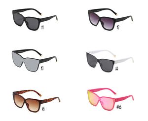 Summer Man Fashion Outdoor plastikowa rama srebrne okulary przeciwsłoneczne Kobiety Kwadratowe okulary słońca Kwaskulne okulary okulary rowerowe